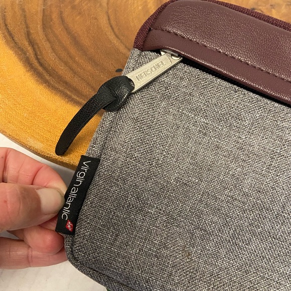 Hershel Tablet IPad Case - Picture 6 of 9